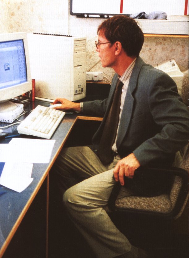 cliffatpc.jpg (87443 bytes)